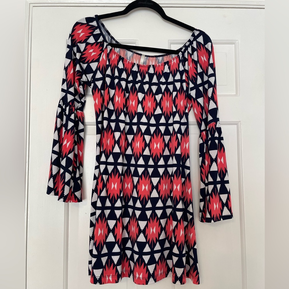 Boutique Dress/ Tunic with long flowy sleeves